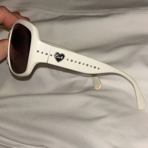 Coach Heart Studded Vintage Rare Chic White Sunglasses - Picture 2 of 10
